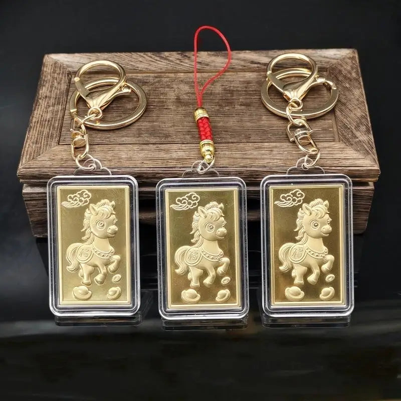 Horse Zodiac Keychain with Commemorative Coin - 2026 Chinese New Year Mascot Design for Daily Use & Festival Gift Giving