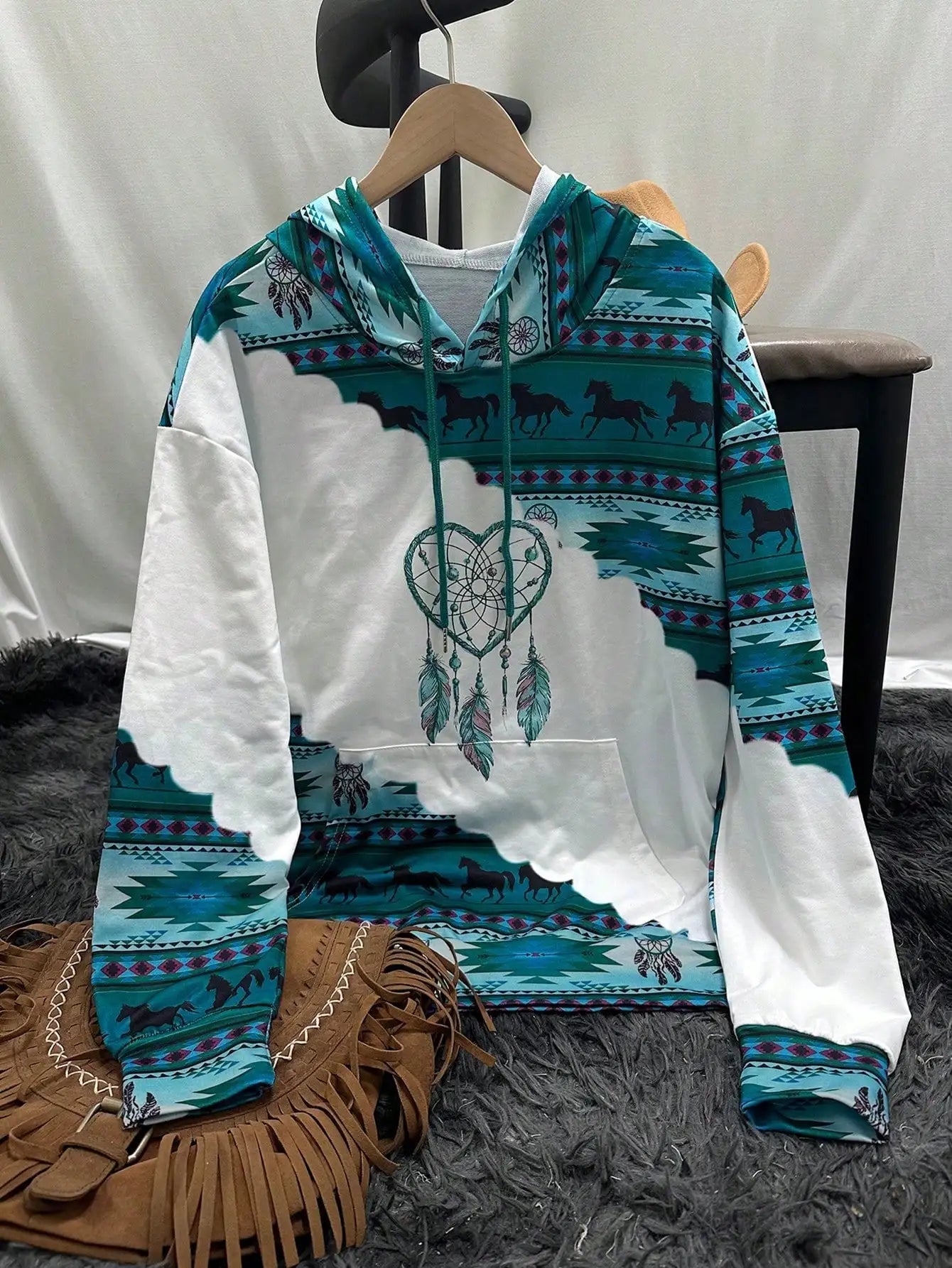Women's Oversized Hoodie with Heart Dreamcatcher Print